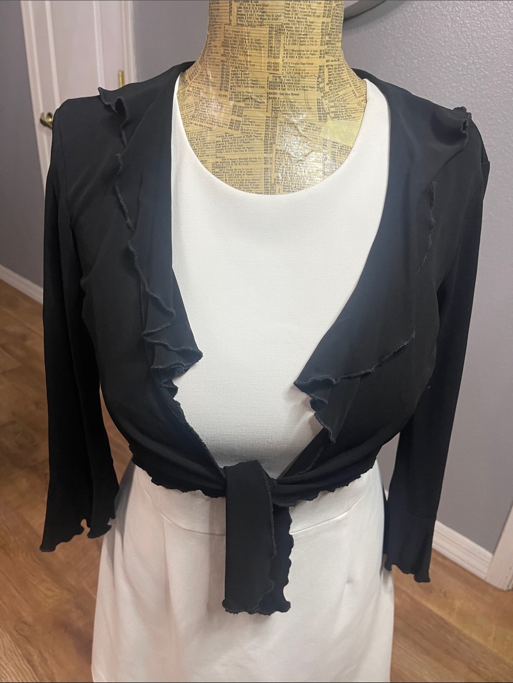 BeBe Black Ruffle Tie-Front Shrug -size L